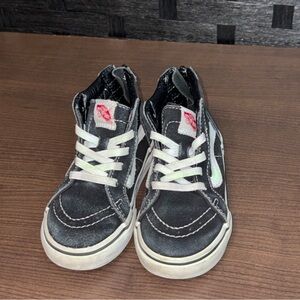 Kids Black and White High-Top van Sneakers